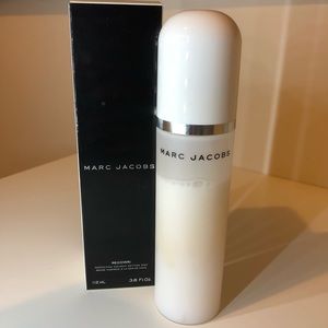 Marc Jacobs Coconut Setting Spray
